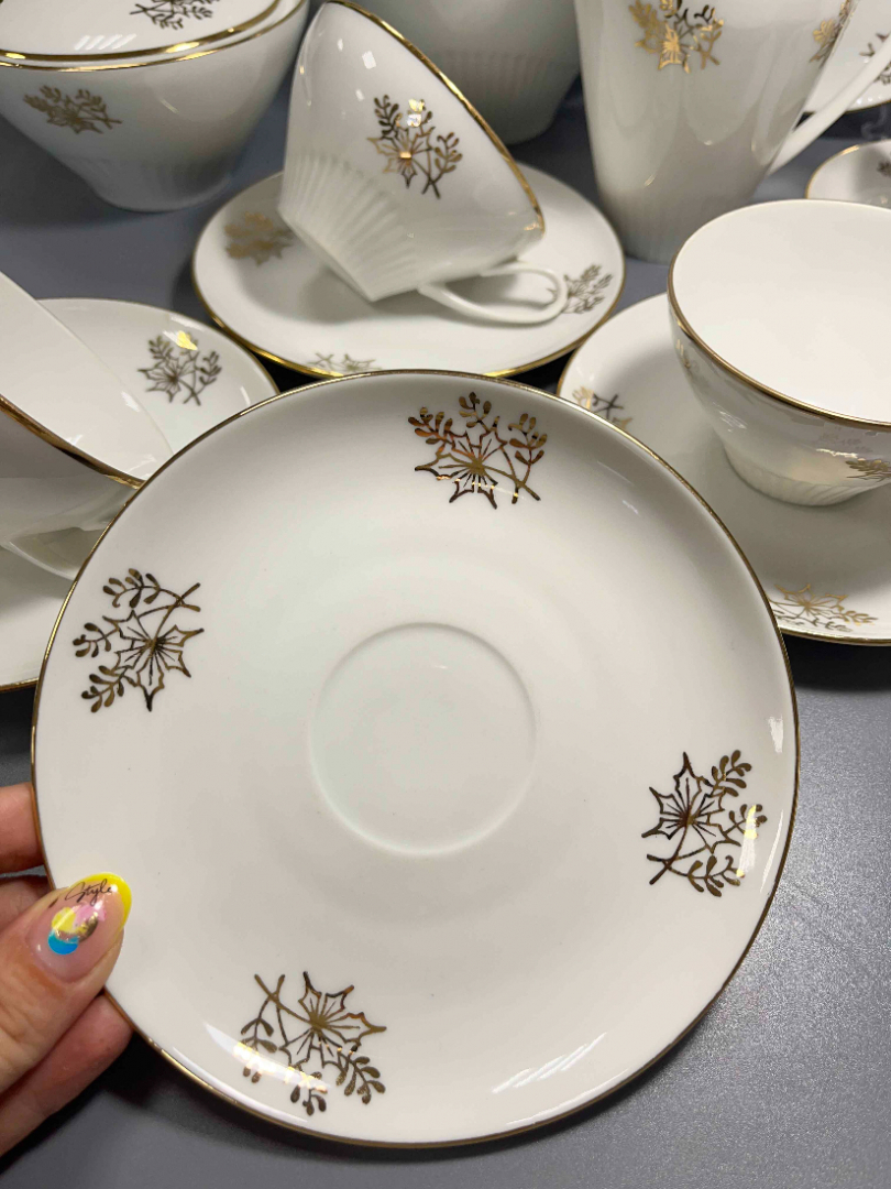 Сервиз чайный Epiag Чехословакия, клеймо после 1946г. Тонкий фарфор с позолотой. Винтаж.Цена за 14пр. Картинка 9